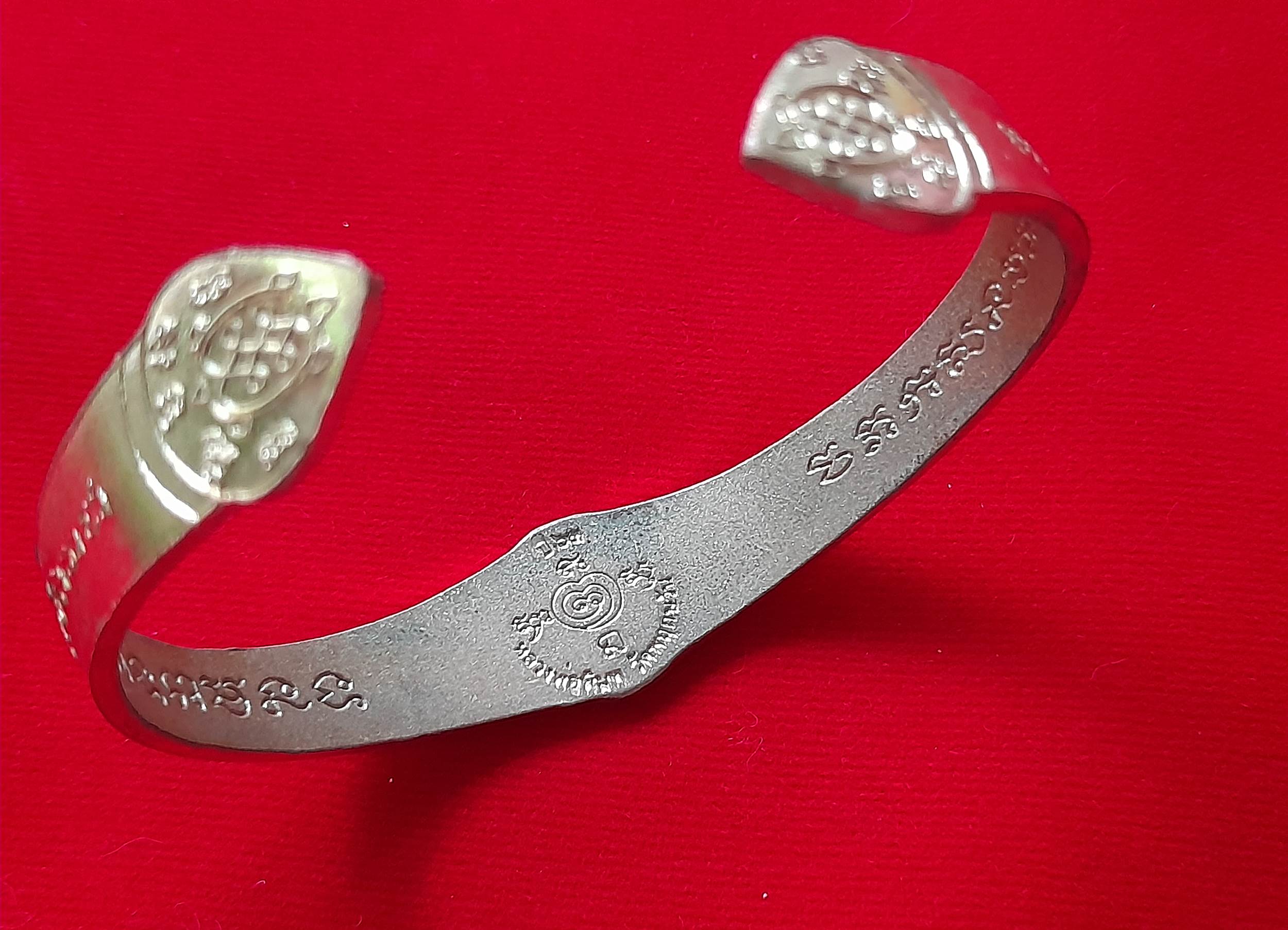 กำไล ข้อมือ พญาจิ้งจกคู่ + พญาเต่าเรือน (เมตตา ค้าขาย) รุ่น4 เนื้อทองเหลือง(ขนาดฟรีไซด์) ปี2563 #รับประกันแท้ - หลวงพ่อพิมพ์ วัดพฤกษะวัน (ศิษย์ หลวงพ่อหน่าย วัดบ้างแจ้ง) จ.พิจิตร