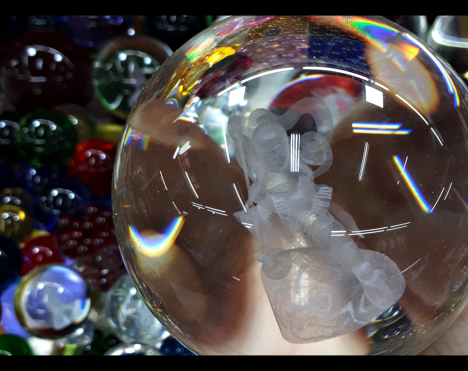 ลูกแก้ว ลายนาจา สีใส (3มิติ ยิงเลเซอร์)