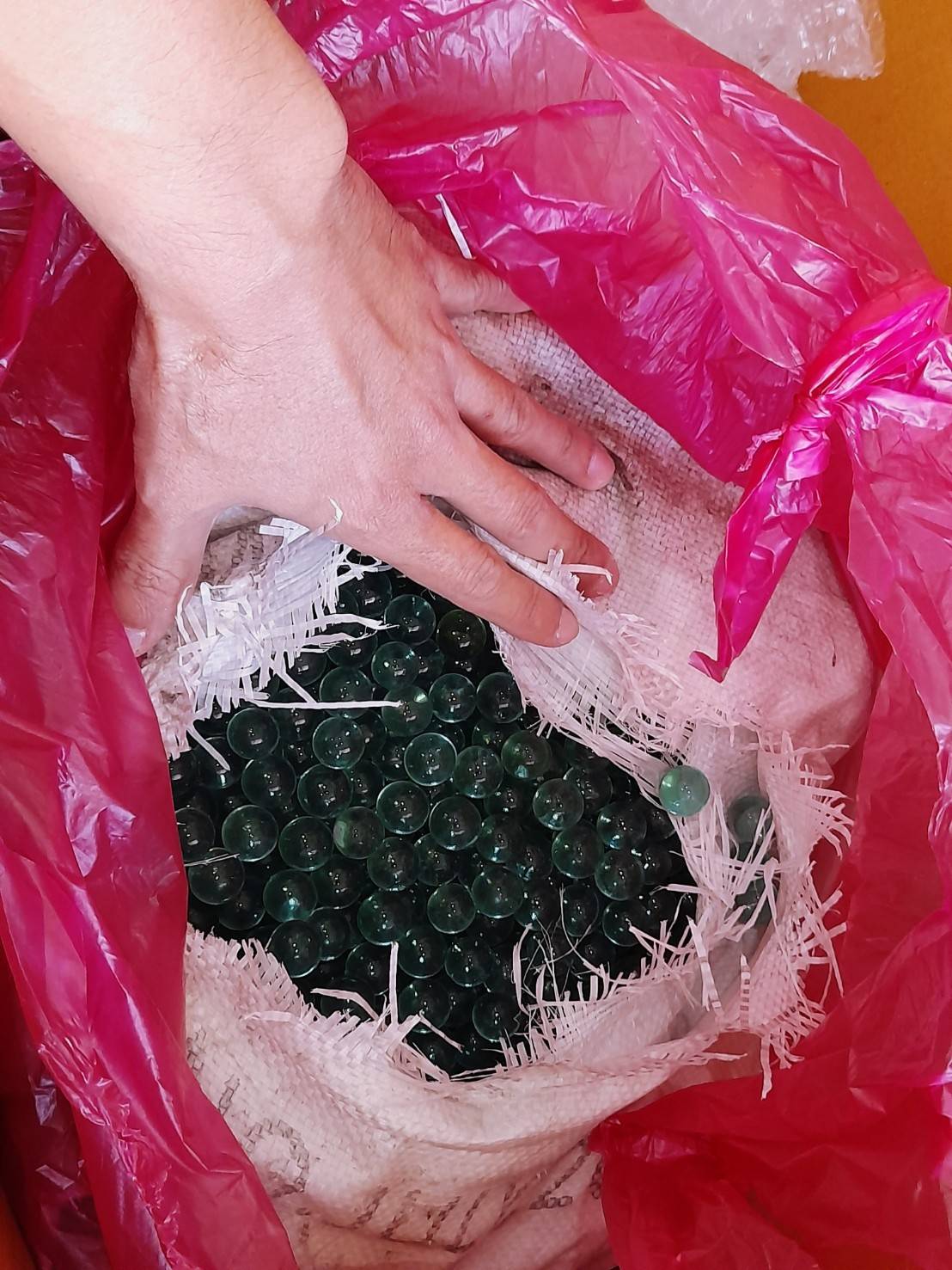 ลูกแก้วใส (กระสอบ) (ขนาด16มิลลิเมตร) (ขายปลีก ขายส่ง) (จำนวนเยอะหลักร้อยถึงหลักพันลูก)