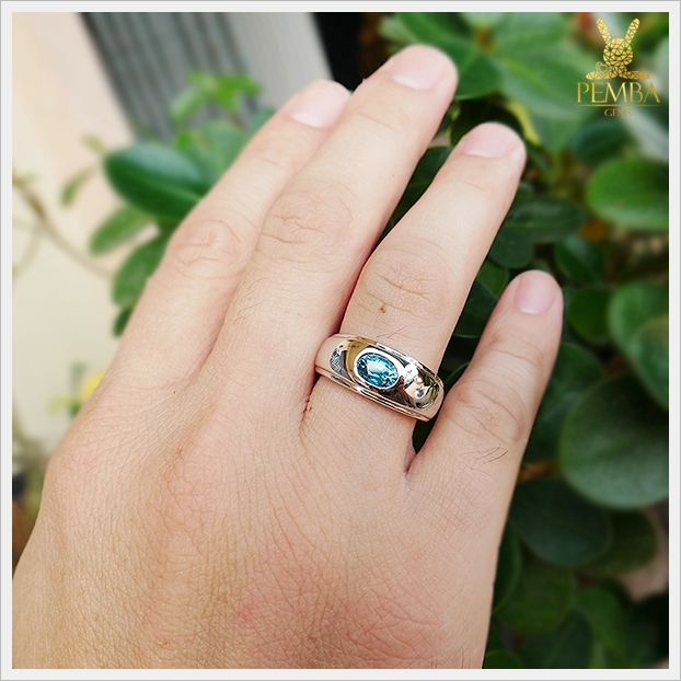 แหวนเพทายแท้ สีฟ้าสดใส ประกายเพชร เงินแท้925 ชุบทองคำขาว