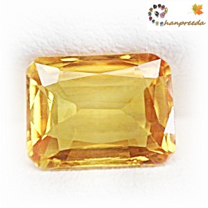 Yellow Sapphire พลอยบุษราคัม บางกะจะ รูปสี่เหลี่ยมตัดมุม Octagon หนัก 2.07 กะรัต สีเหลืองทอง สีสวย มองตาเปล่าเนื้อสะอาดไม่มีตำหนิ