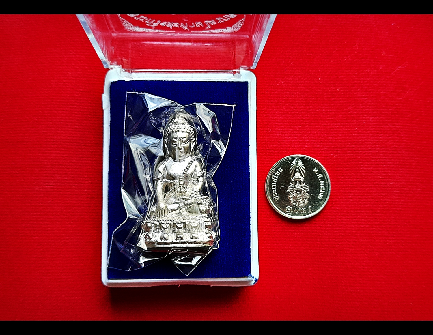 พระกริ่งสะท้านไตรภพ เนื้อเงินแท้(ใช้ชนวนเนื้อเงินล้วนๆที่หล่อพระพุทธปางลีลาประทานพรองค์จริง) เสาร์๕ ปี2563 (รุ่นแรก ที่บรรจุเกศา หลวงพ่อเล็ก และ พระบรมสารีริกธาตุของแท้) #รับประกันแท้ - หลวงพ่อเล็ก วัดท่าขนุน