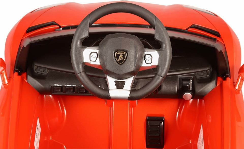รถแบตเตอรี่พร้อมรีโมทบังคับ Lamborghini Aventador LP700 6V Battery-Powered Ride-On (Red)