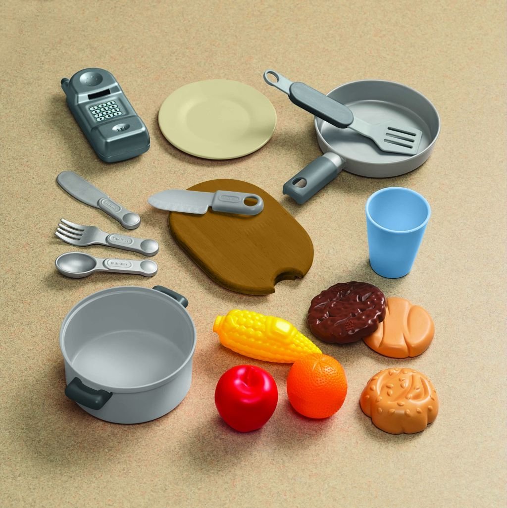ชุดครัวจำลองสุดครบครัน Little Tikes Gourmet Prep 'n Serve Kitchen