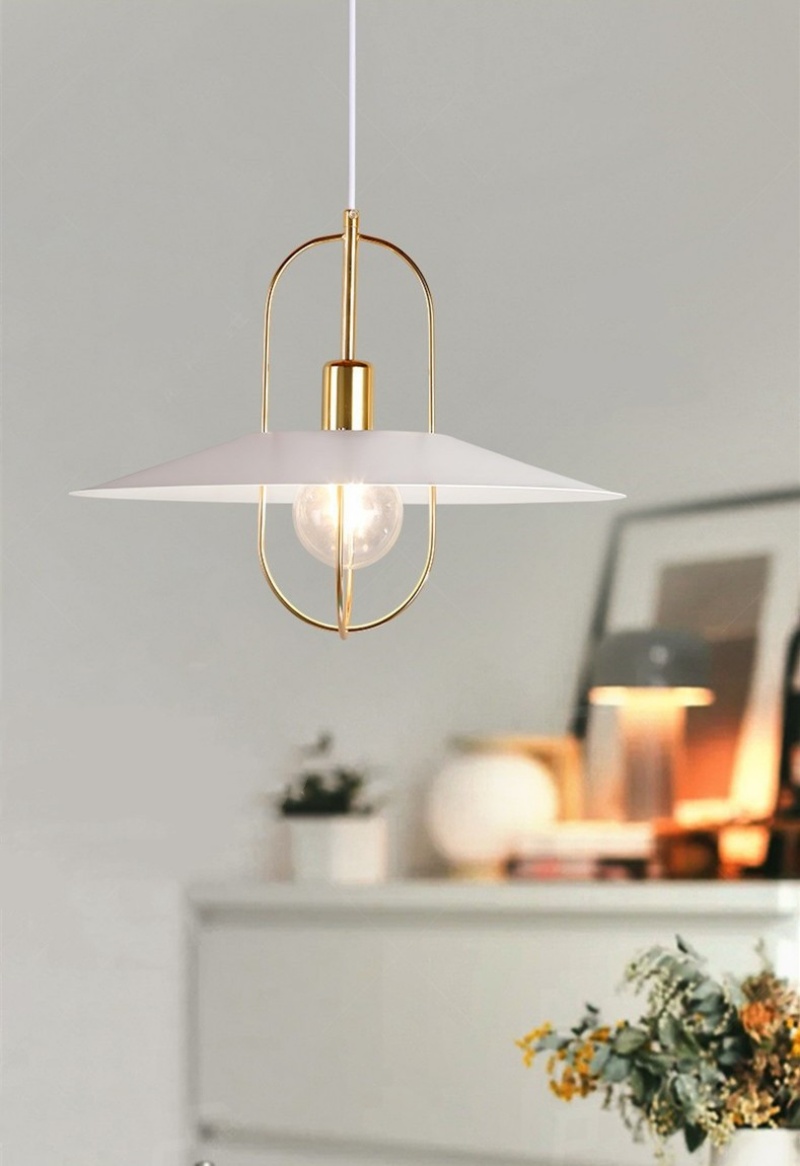 โคมไฟแขวนเพดานสไตล์ Modern Luxury โครงเหล็กสีทองทูโทนกว้าง 40CM [ML-7014]