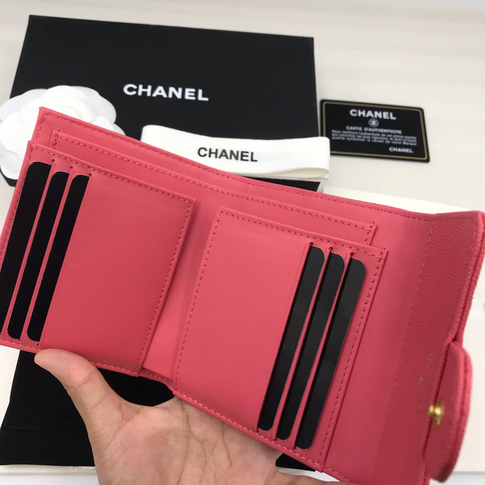 กระเป๋าสตางค์ cn ใบสั้น ขาเนล แชนแนล หนังแท้