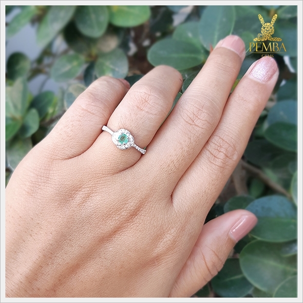 แหวนมรกตแท้ เงินแท้925 เล็กๆ ใส่ติดนิ้วน่ารักๆ แหวนพลอยแท้