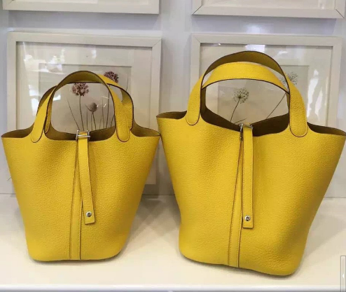 พร้อมส่ง กระเป๋า hm picotin 18 cm มีหลายสี สีอื่นๆเพิ่มเติมสอบถามได้ค่ะ สต็อคเปลี่ยนตลอด