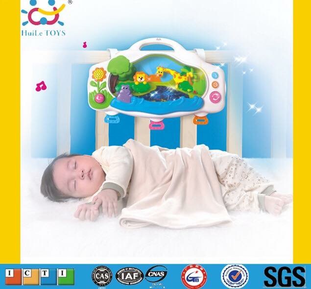 ชุดโมบายกิจกรรมเสริมพัฒนาการ Huile Toys 3-in-1 Smart Soothing Activity Gym