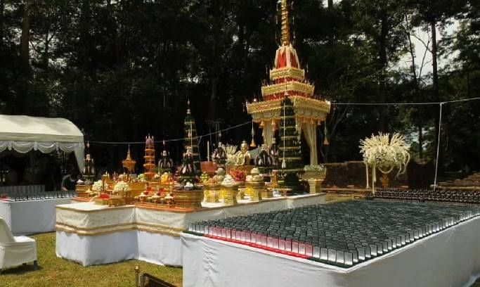 กุมาร หนูนุ้ย (ขนาดพกพา มีกำไลที่ข้อมือ) พิธีใหญ่ รุ่นแรก วัดโมคลาน จ.นครศรีธรรมราช ปี2565 เนื้อโลหะบรอนซ์รมดำ งานระดับจิ้วเวอร์รี่ #รับประกันแท้ - (สมนาคุณของแถมพิเศษเสกในพิธี ลูกปัดมหาเสน่ห์+ดอกบานไม่รู้โรย)