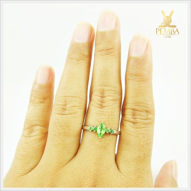 แหวนกรีนการ์เนต แหวนพลอยกรีนการ์เนต เงินแท้925 แหวนพลอยแท้