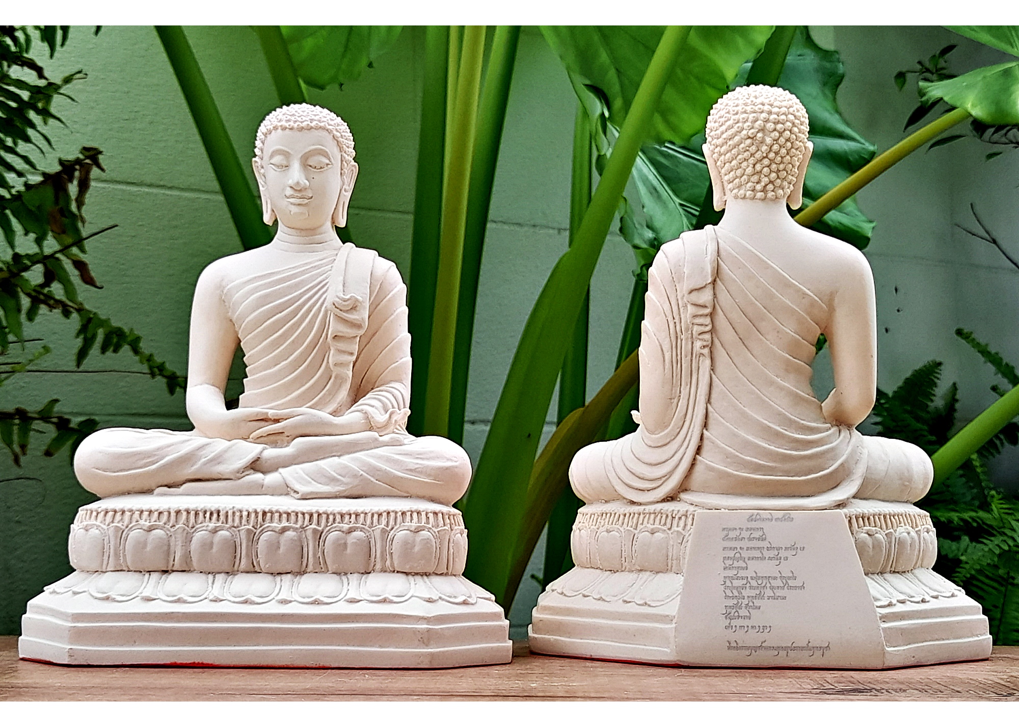 รูปหล่อ พระปัจเจกพุทธเจ้า ฐานหลังคาถาเงินล้าน เนื้อเรซิ่นผสมหินอ่อน (เกรดเอ หล่อตัน) (ขนาดตั้งบูชา หน้าตัก5นิ้ว) สีขาวนวล (เข้าพิธีบวงรวงตามแบบฉบับหลวงพ่อฤาษีวัดท่าซุง) ปี2564