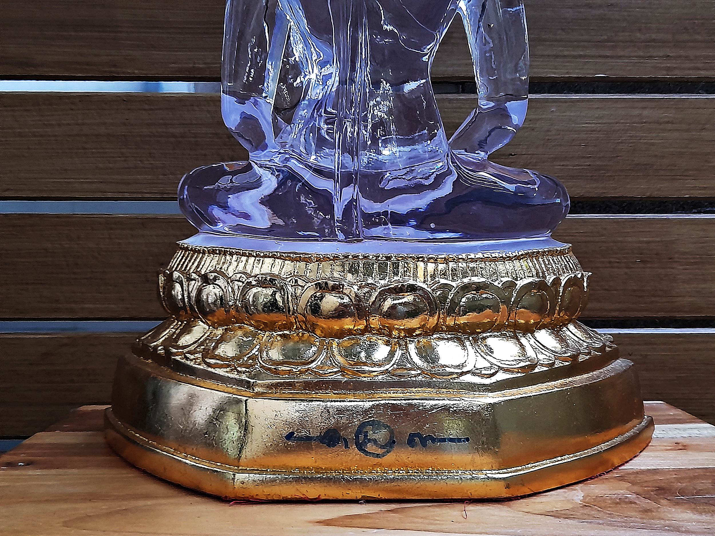 รูปหล่อ พระแก้วใส หน้าตัก9นิ้ว เนื้อเรซิ่นใส ฐานปิดทอง #เข้าพิธีหลวงพ่อเล็กวัดท่าขนุนเป็นประธานในพิธีภาวนาคาถาเงินล้าน #จารย์ยันต์นะโมตาบอด ปี2565 #รับประกันแท้ - หลวงพ่อเล็ก วัดท่าขนุน