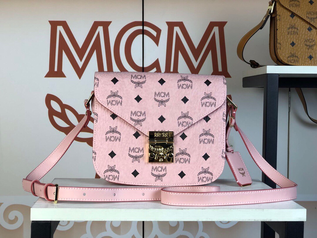 กระเป๋า mcm Patricia 9 นิ้ว