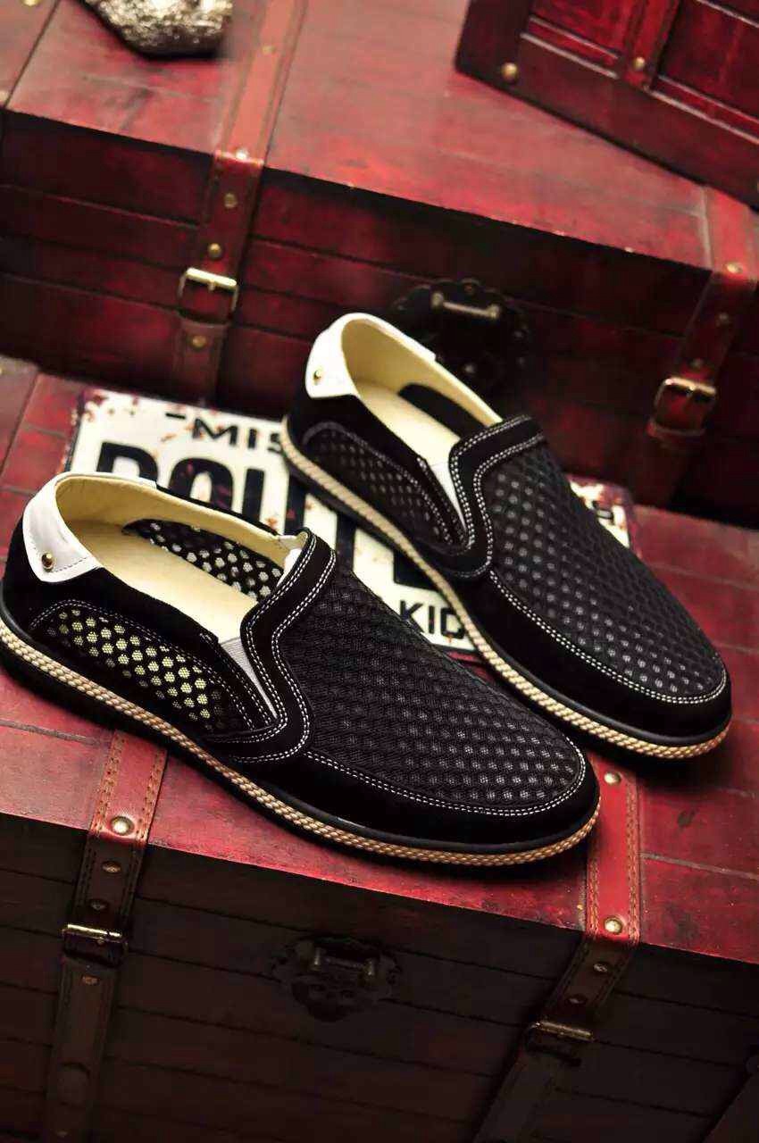 รองเท้า hm leather size 38-44 มี 5 สี เขียว เขียวลายฟ้า น้ำตาล ฟ้า ดำ code v0004175