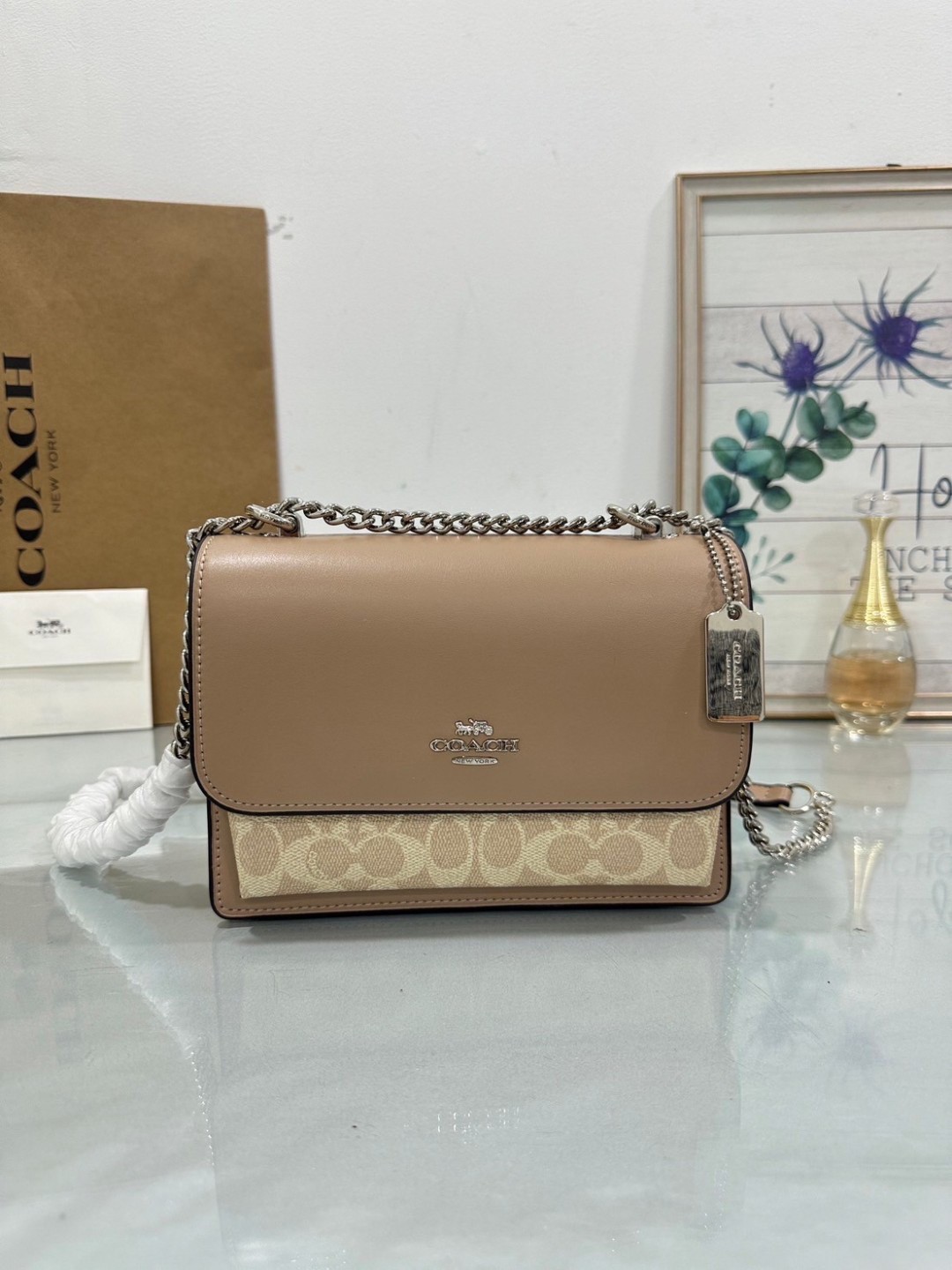 COACH KLARE CROSSBODY IN SIGNATURE CANVAS (แอดไลน์ก่อนสั่งซื้อ)