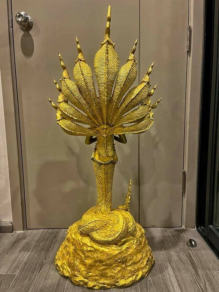 รูปหล่อ ท่านปู่ท่านย่า พญานาคราช ปางกายมนุษย์(คู่ชายหญิง)นาคปรก9เศียร เนื้อไฟเบอร์ (ขนาดใหญ่ตั้งบูชา สูง70ซม)