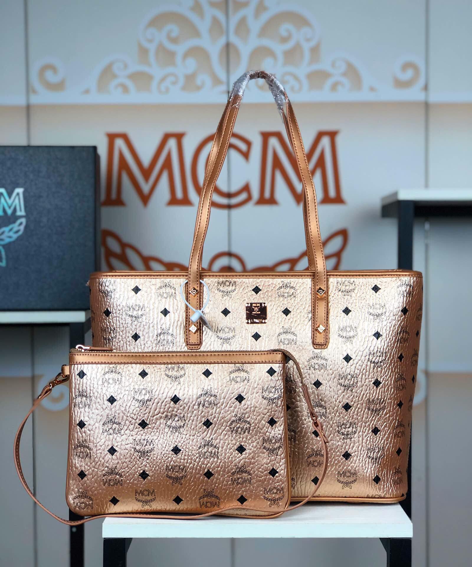 กระเป๋า mcm shopping bag 35x28cm