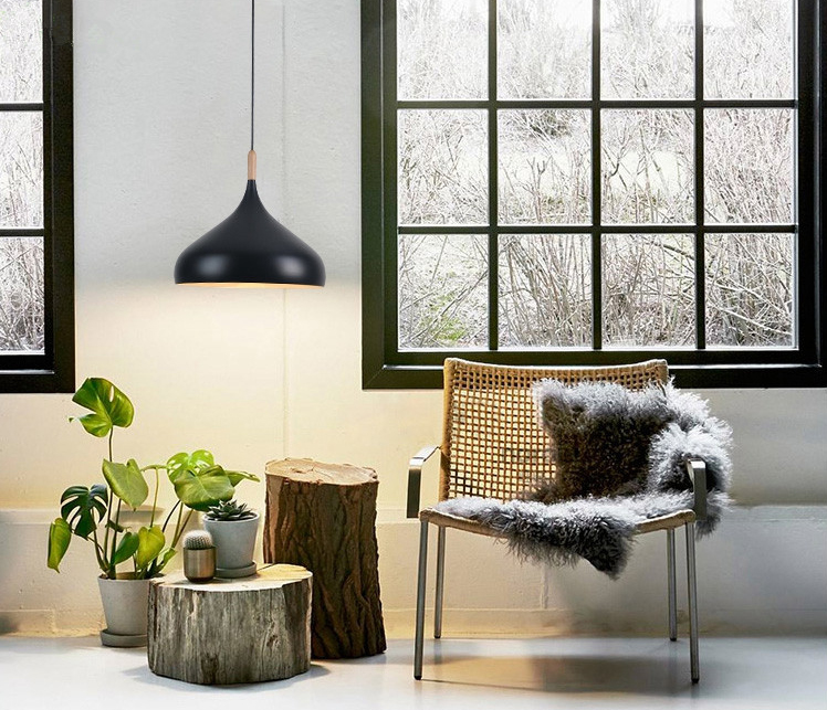 โคมไฟห้อยเพดานนอร์ดิกหัวไม้ ทรงกลมปลายแหลม