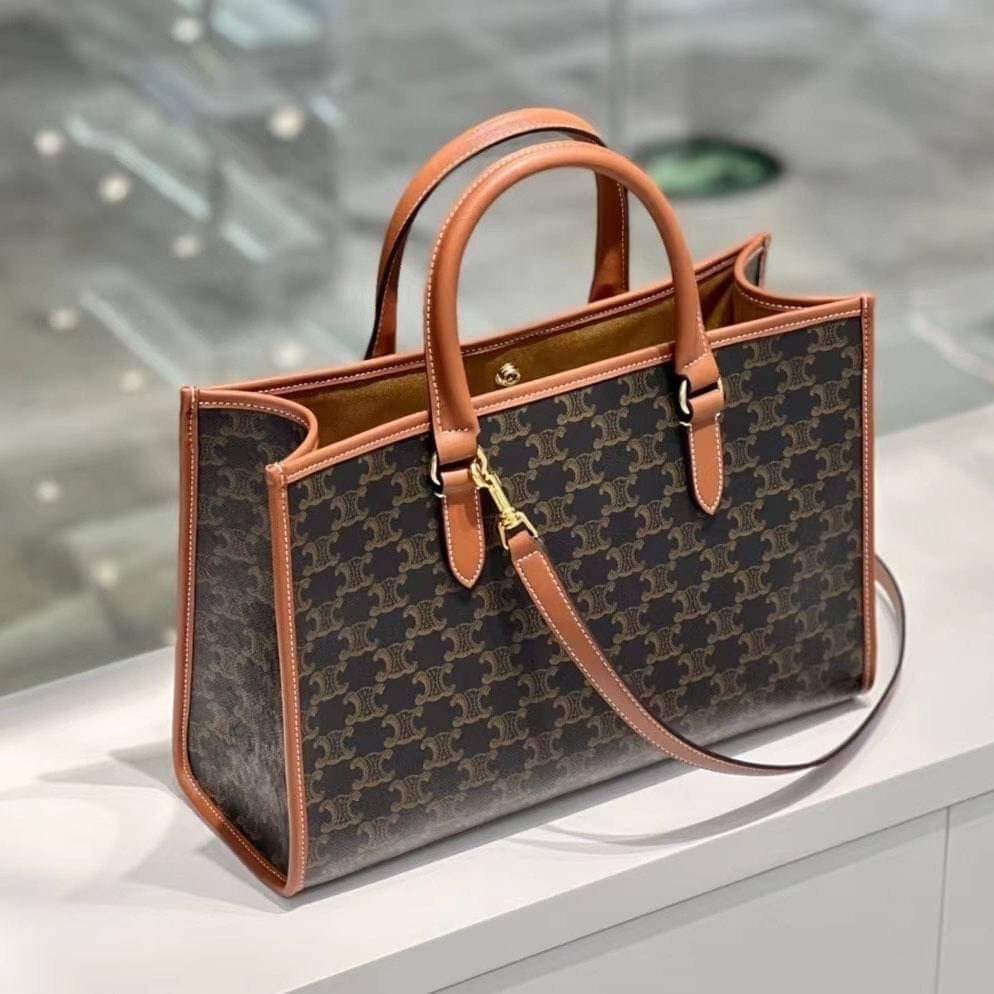 Celine Mini Horizontal Cabas In Triomphe Canvas (แอดไลน์ก่อนสั่งซื้อ)