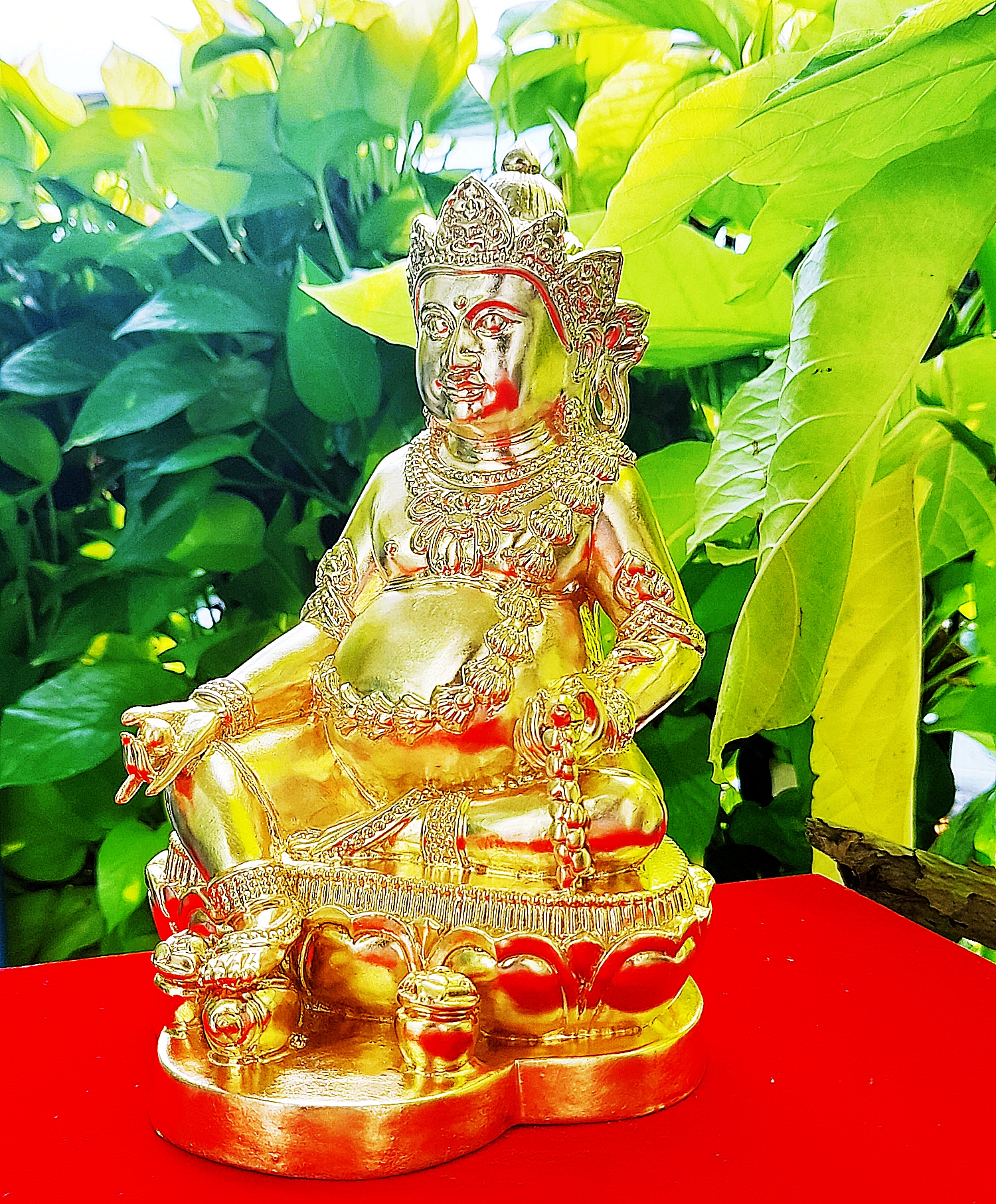 รูปหล่อ ท้าวเวสสุวรรณ ปาง ไฉ่ซิงเอี๊ย(ธนบดี) นั่งรับทรัพย์ เนื้อทองเหลือง ปิดทองแท้(ปิดทองก่อนปลุกเสก) ปี2564 - (เทพเจ้าแห่งโชคลาภ ความมั่งคั่ง) (ขนาดตั้งบูชา หน้าตัก4นิ้ว ฐาน4นิ้วครึ่ง สูง6นิ้ว) #พิธีนี้ไฉ่ซิงเอี๊ยท่านมาสงเคราะห์ปลุกเสกเอง