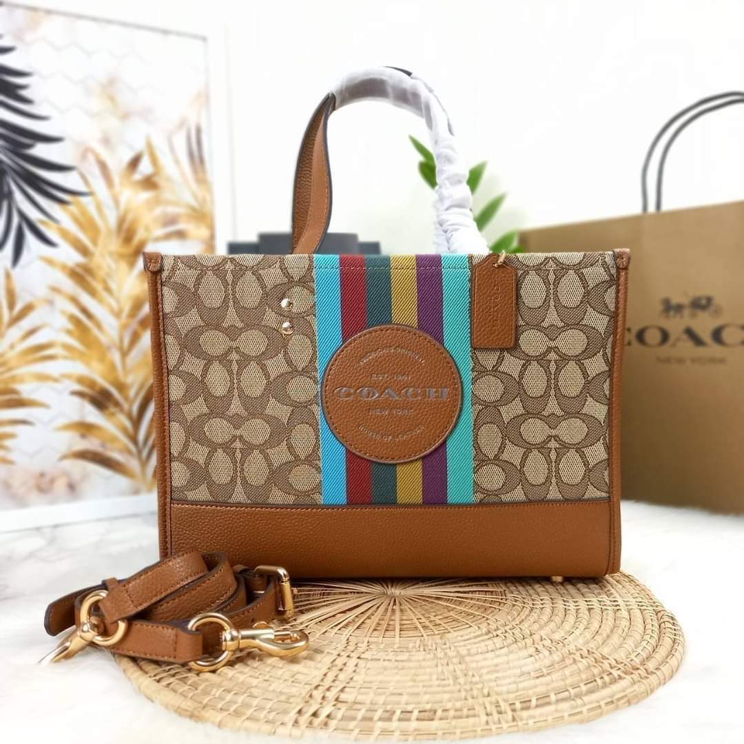 COACH DEMPSEY CARRYALL IN SIGNATURE JACQUARD WITH STRIPE AND COACH PATCH (COACH C5794) (แอดไลน์ก่อนสั่งซื้อ)