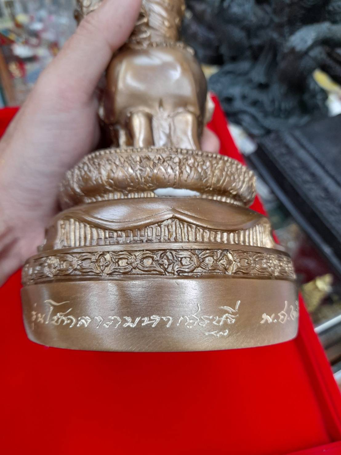 รูปหล่อ พระแม่ธรณี เนื้อทองเหลือง (เข้าพิธีปลุกเสกแล้ว)ปี2546