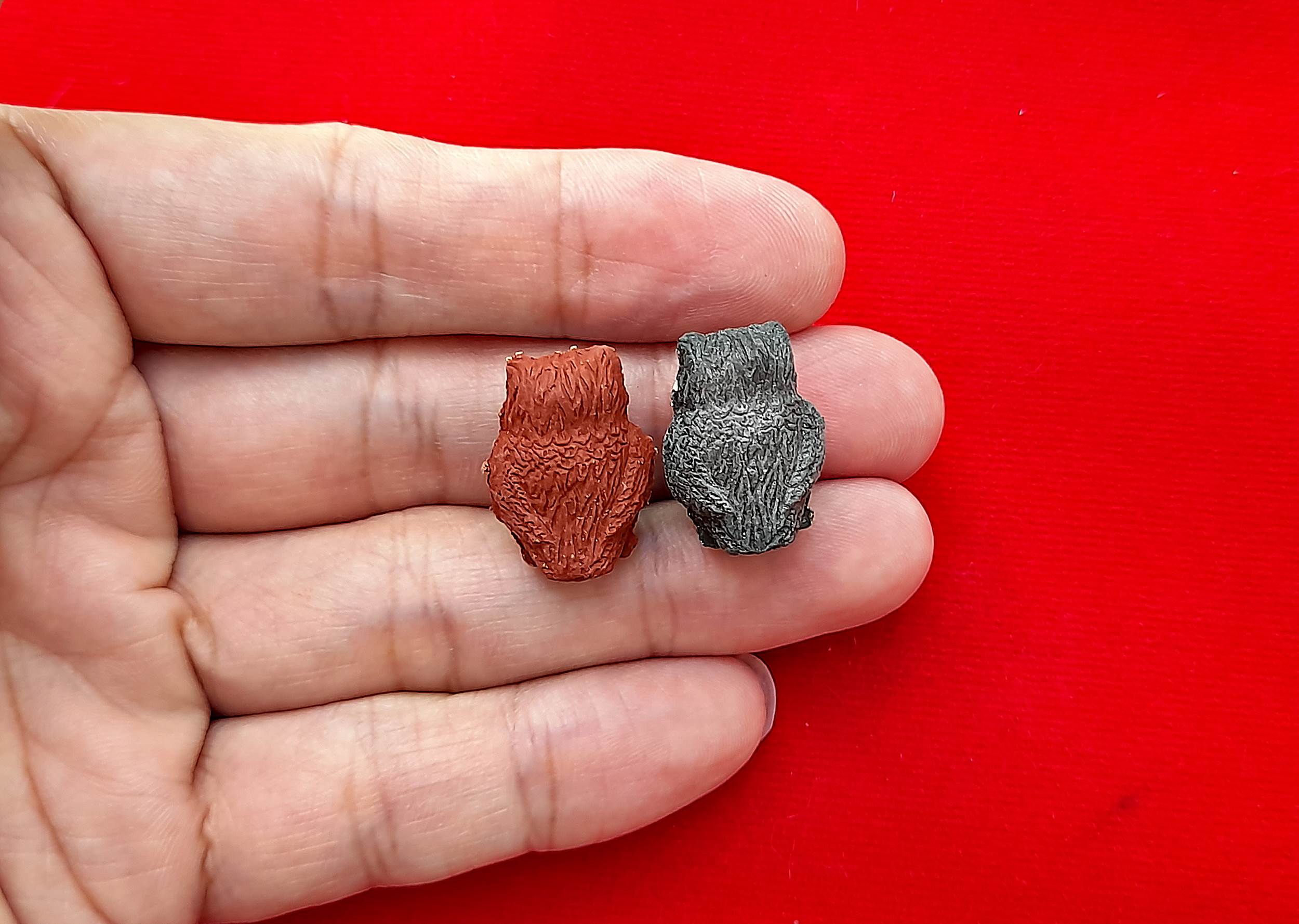 พญานกถึดทือ มหาลาภ (คู่ ตัวเมีย+ตัวผู้) เนื้อผงรวมมวลสาร ปี2565 #รับประกันแท้ - หลวงพ่อบ๊ะ วัดโพธิลังการ์ จ.สิงห์บุรี