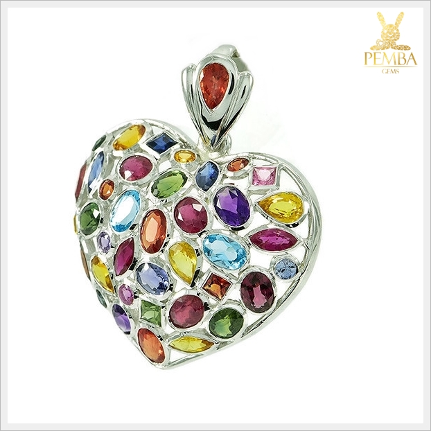 จี้พลอยแฟนซี หลากสีสันสวยงาม สะดุดตา