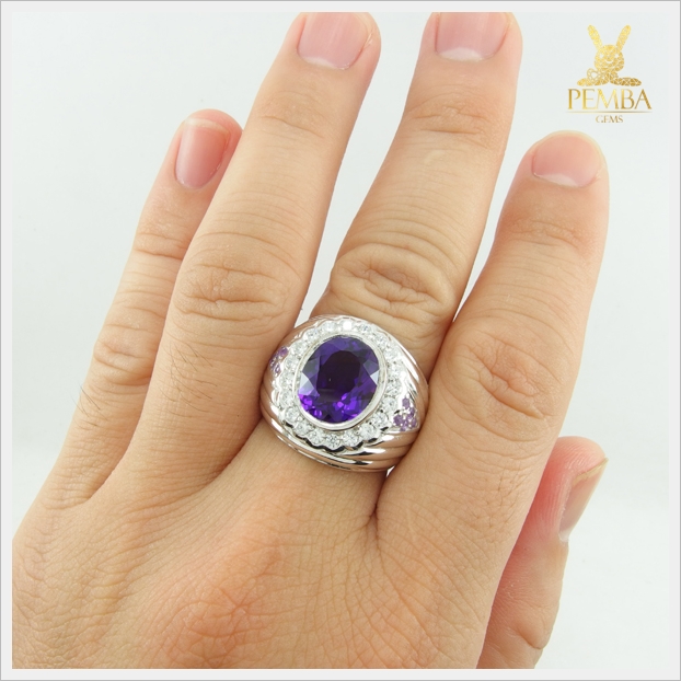 แหวนอเมทิสต์แท้ สีม่วงสดใสไฟดี ใส่โดดเด่นเต็มๆ นิ้ว แหวนพลอยแท้