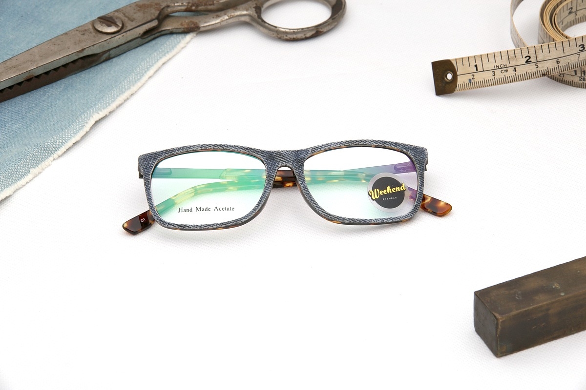 กรอบสายตา Weekend Jeans - Havana