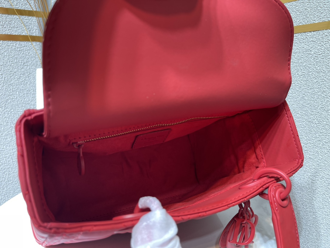 กระเป๋า dio lady ultra matte 17,20,24 cm