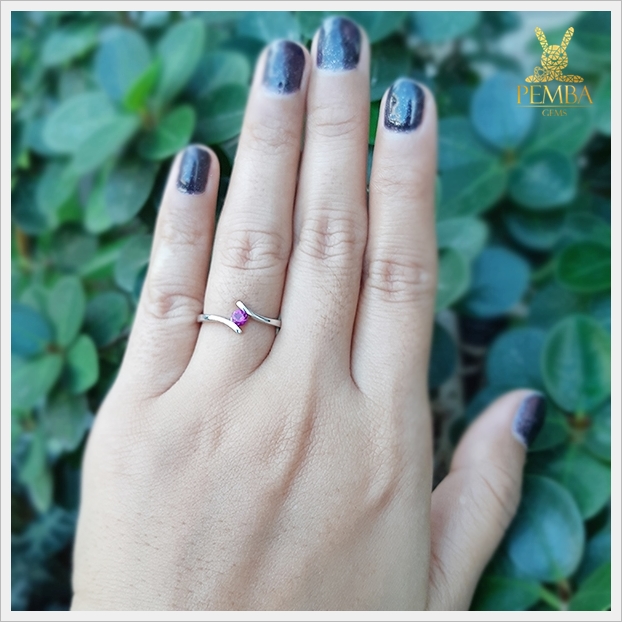 แหวนพิงค์ทัวร์มาลีนแท้ เม็ดเดี่ยวจริงใจ ไม่เปลี่ยนแปลง แหวนพลอยแท้