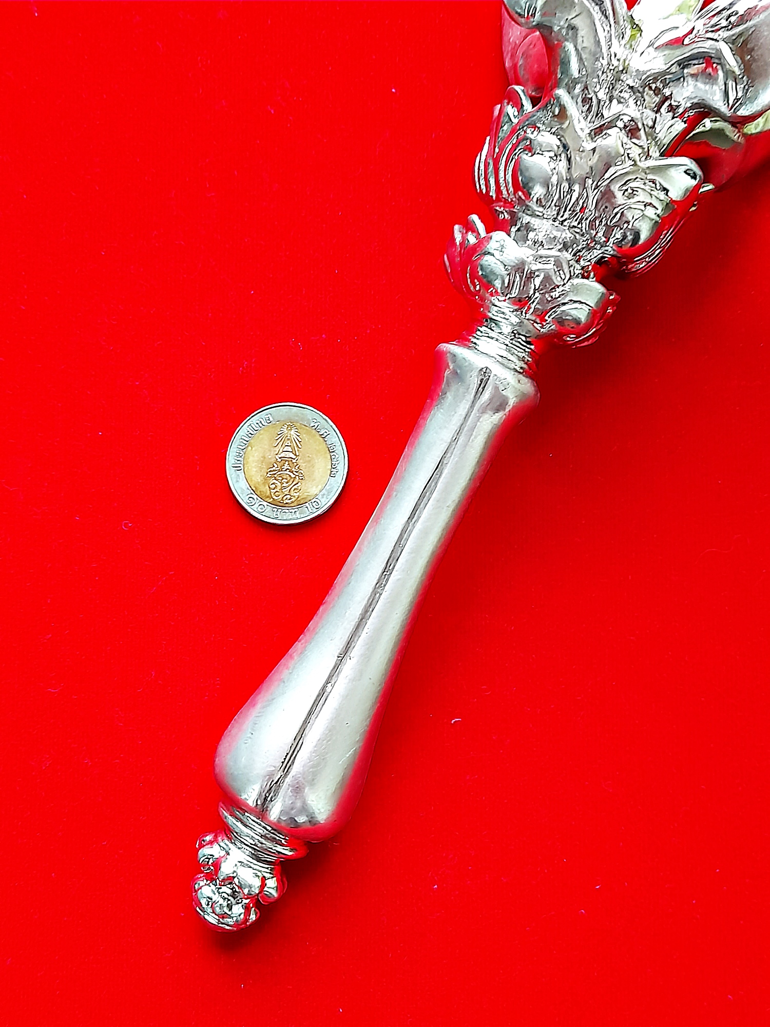 วชิราวุธ(สุดยอดอาวุธของพระอินทร์) ขนาดใหญ่ เนื้อโลหะแร่เงินยวง