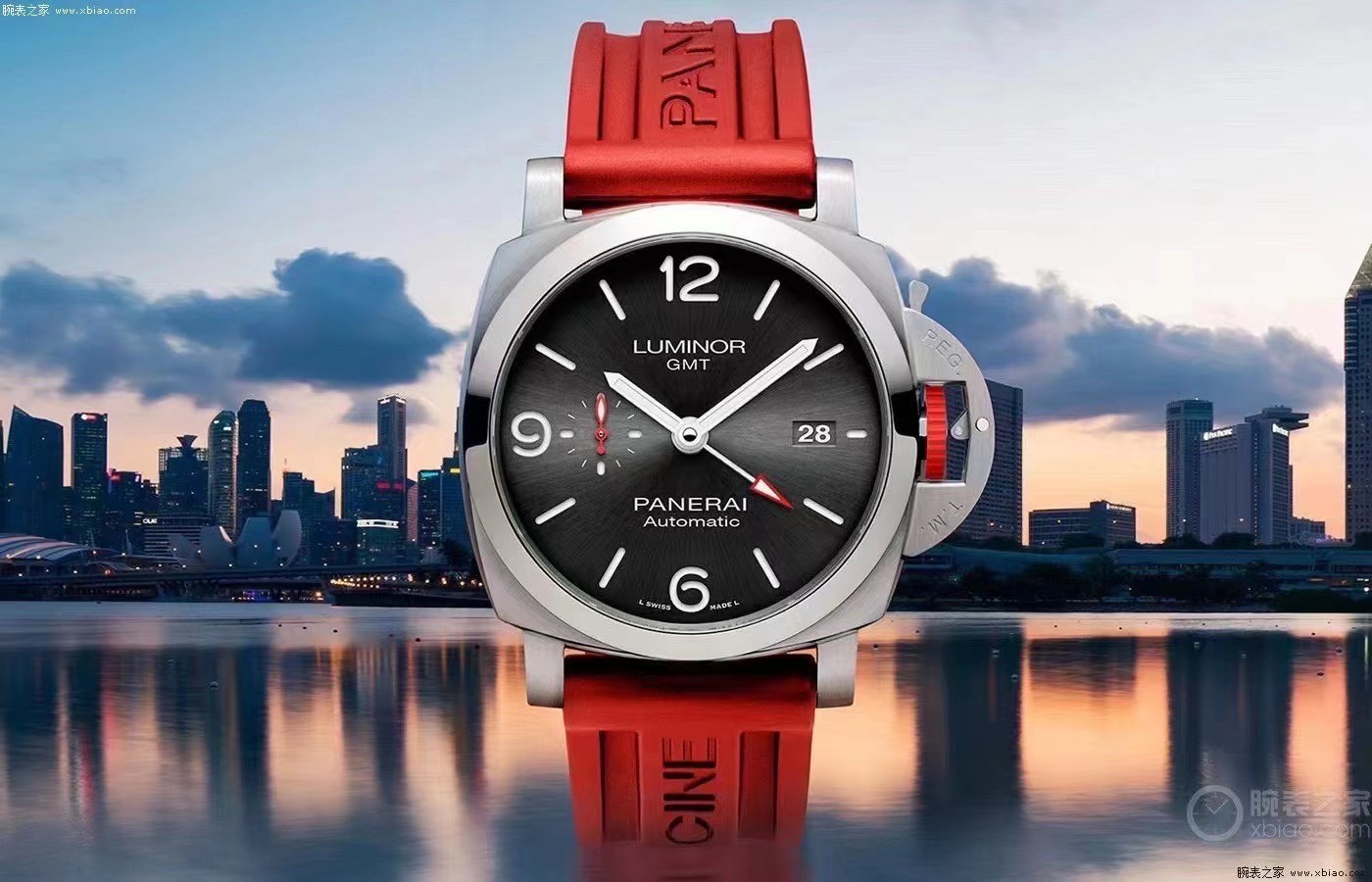 นาฬิกา Panerai Luminor รุ่น GMT Pam000687 Silver Body Swiss