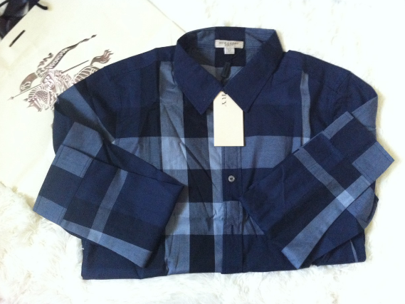 เสื้อเชิ้ตแขนยาวชาย bb brit สีน้ำเงินกรมท่า size M size อืนพรีออเดอร์ได้ค่ะ