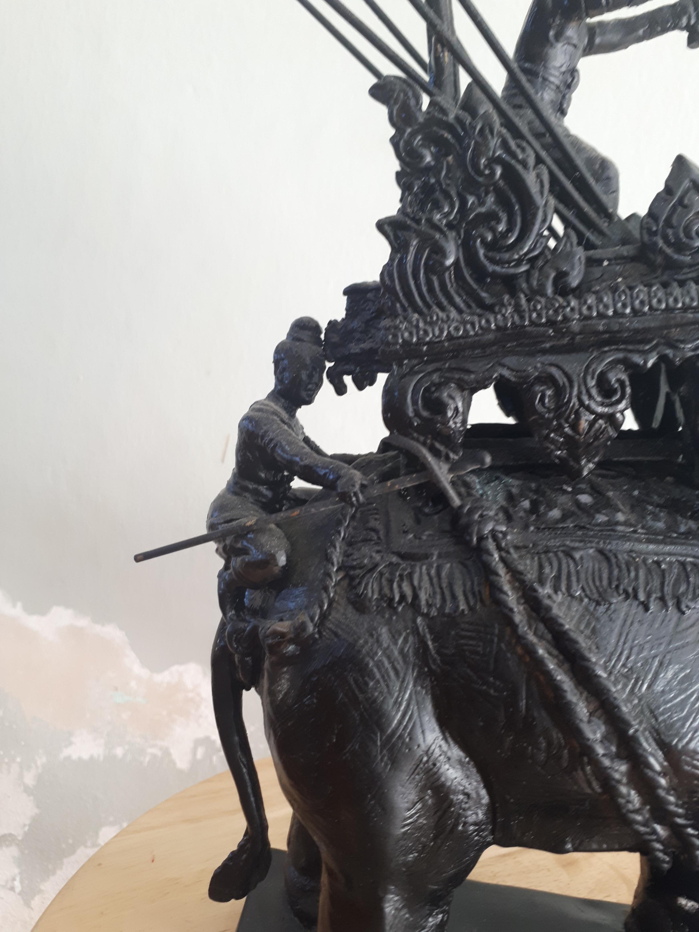 รูปหล่อ พระเจ้าพรหมมหาราช ทรงประทับขี่ช้างศึก ช้างพลายประกายแก้ว ออกศึก เนื้อโลหะรมดำ ปี2555 #รับประกันแท้ (องค์ใหญ่ ขนาด สูง14นิ้ว ฐาน7นิ้ว)