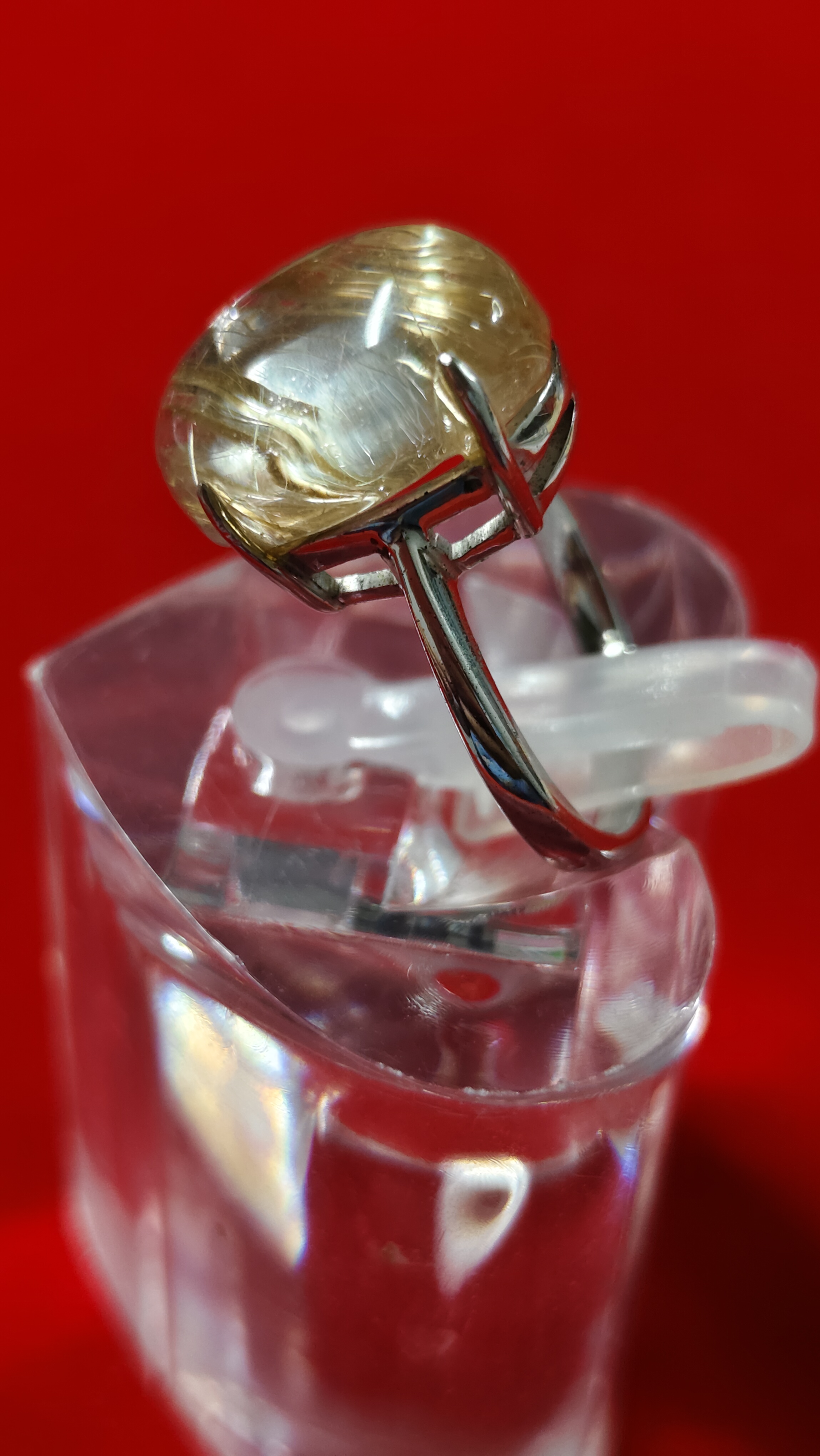 แหวนแก้วไหมทองตัวเรือนเงินแท้