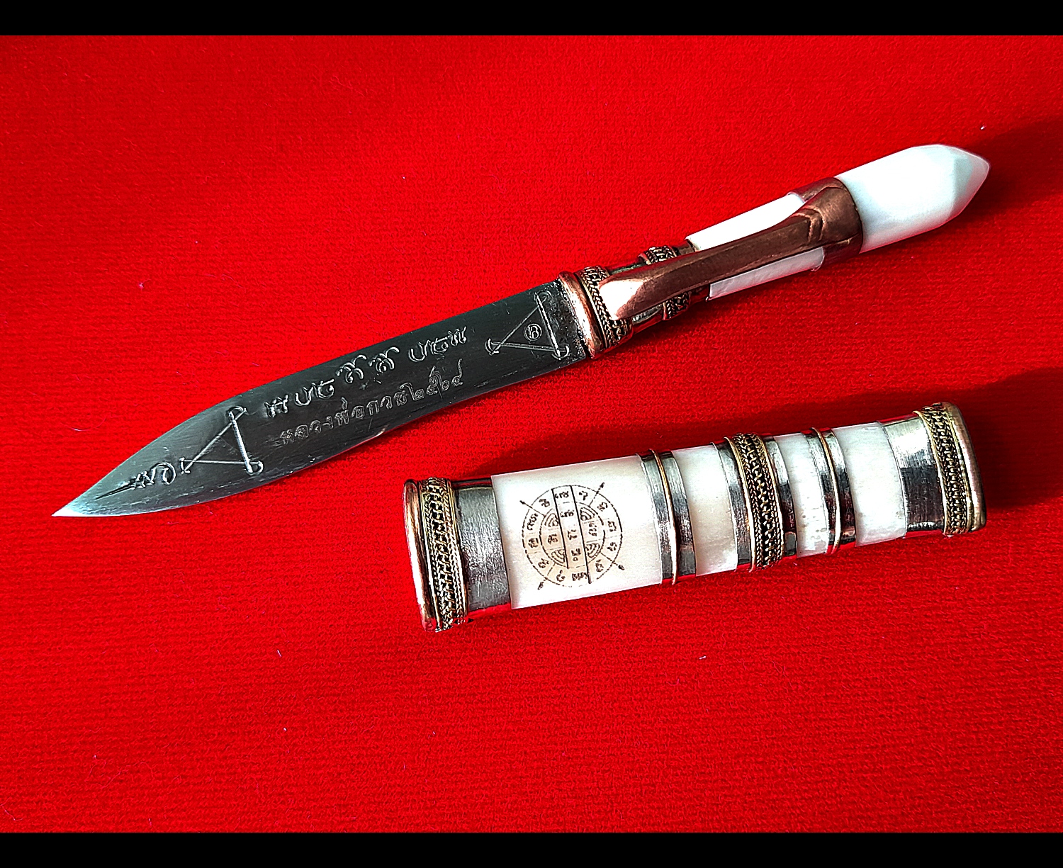 มีดหมอ ปลอกฝักกระดูก ยันต์หนุนเสริมดวง หลวงพ่อกวย วัดโฆสิตาราม(วัดบ้านแค) จ.ชัยนาท ปี2564 - (สร้างน้อย 200เล่ม) ปี2564 #สร้างและปลุกเสกจากวัดโฆสิตาราม #รับประกันแท้