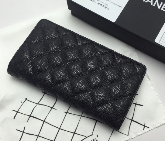 กระเป๋าสตางค์ cn caviar wallet 2 พับ ใบยาว สีดำ