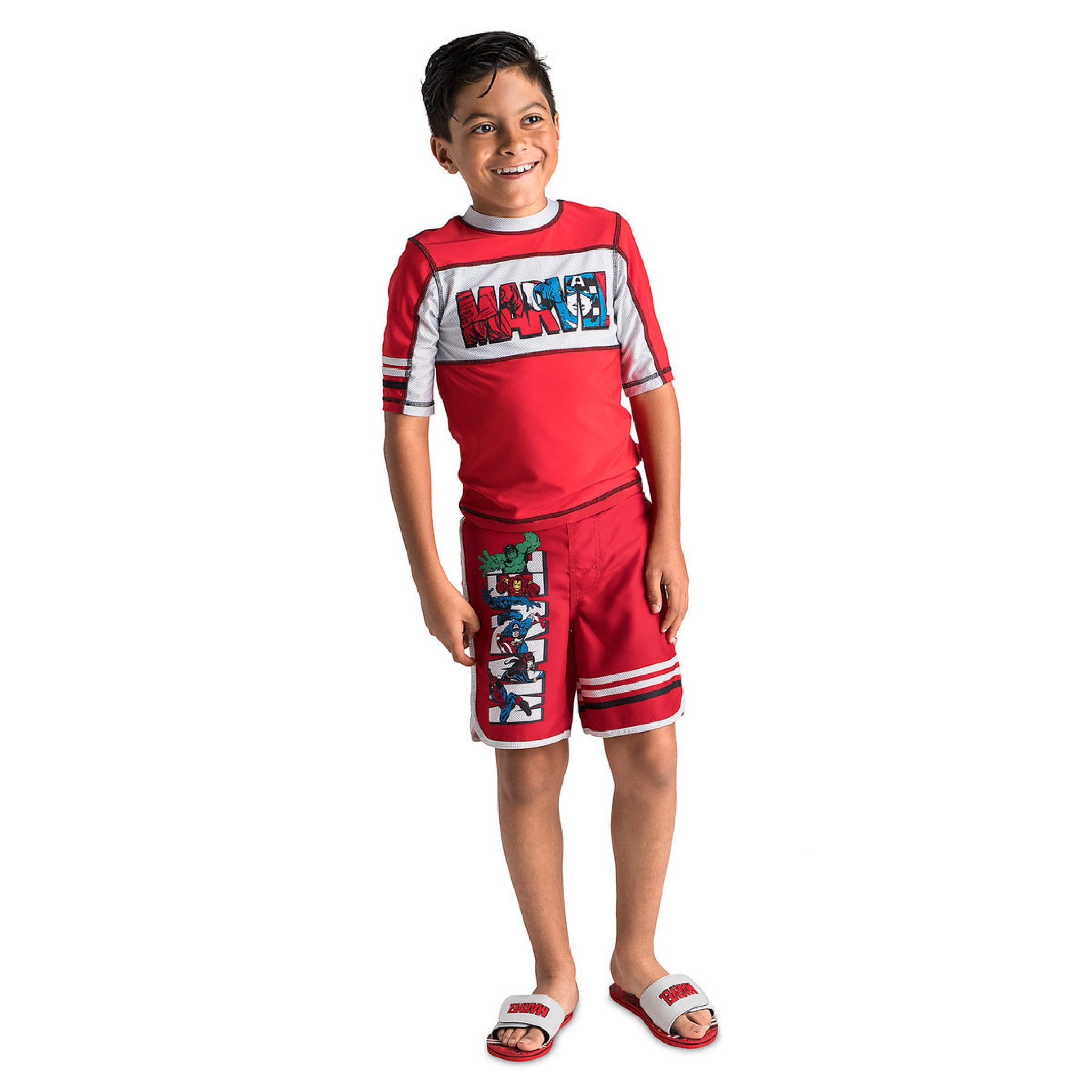 เสื้อและกางเกงว่ายน้ำสำหรับเด็ก Disney Rash Guard and Swim Shorts for Boys (Avengers)