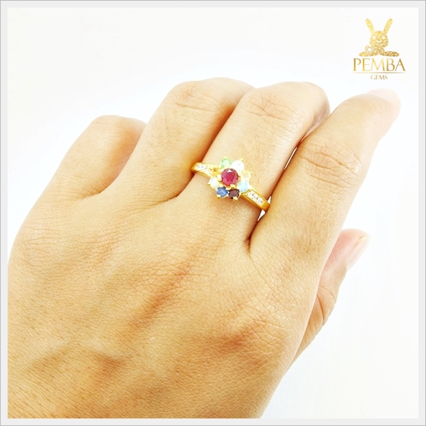 แหวนทองนพเก้าแท้ ทรงดอกไม้ เสริมเสน่ห์บนนิ้ว(สามารถสั่งทำได้ค่ะ)