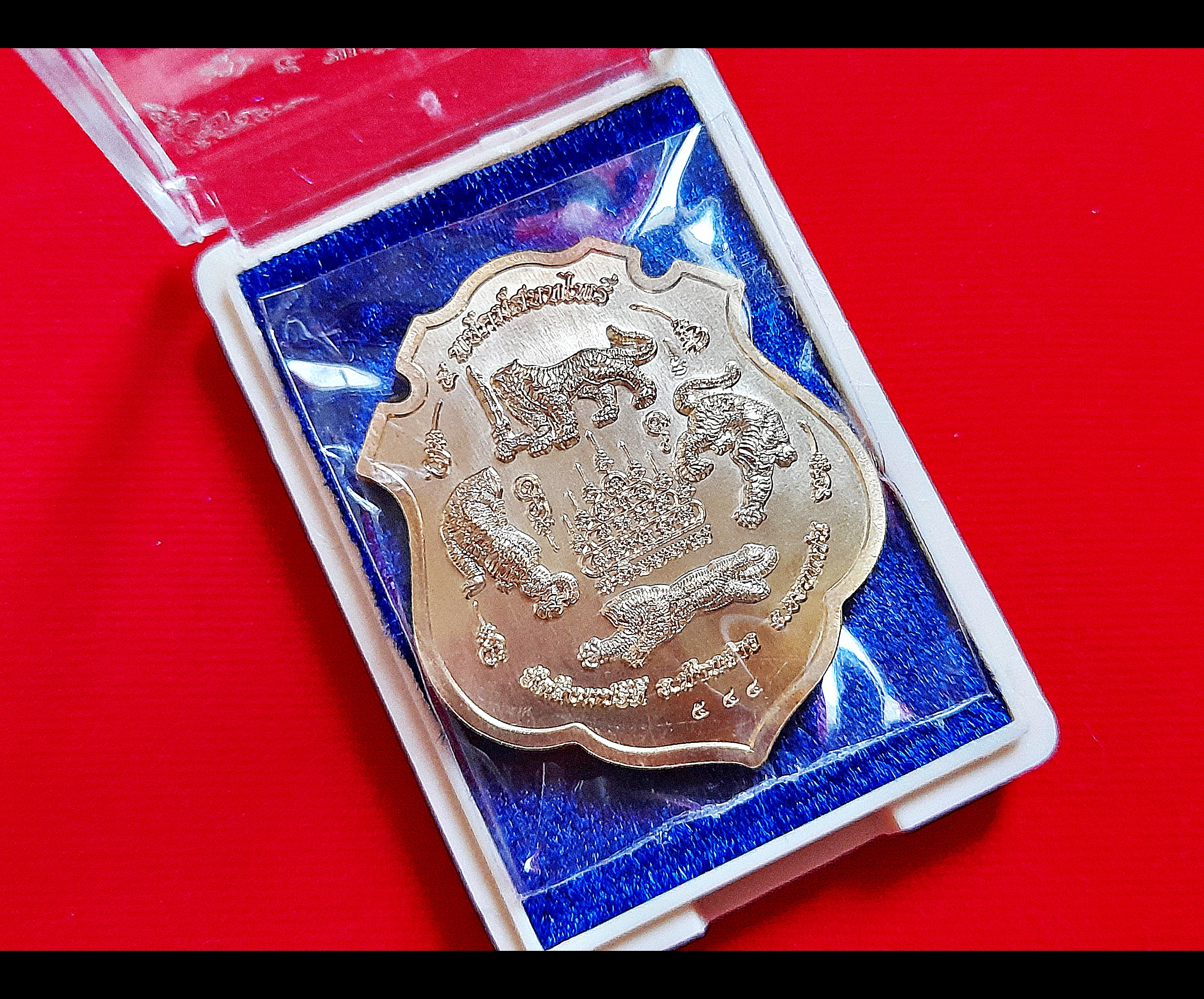 เหรียญเสือหัวขาด เสือ 5 ตัว 5 พยัคฆ์สยบไพรี เนื้อสัตตะโลหะ ลงยาลายเสือ หน้ากากเงินแท้ ปี2564 #รับประกันแท้ #เลขโค็ดสวย๕๔๔