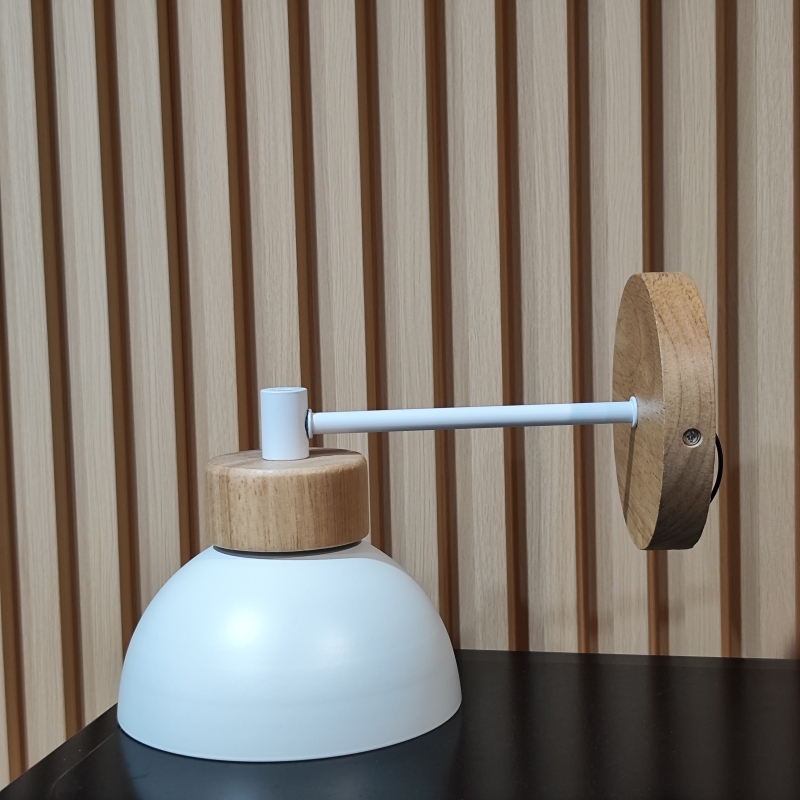 โคมไฟติดผนังฐานไม้โป๊ะโคมโลหะทรงครึ่งวงกลม สไตล์โมเดิร์นเรียบง่าย [WOL-15]