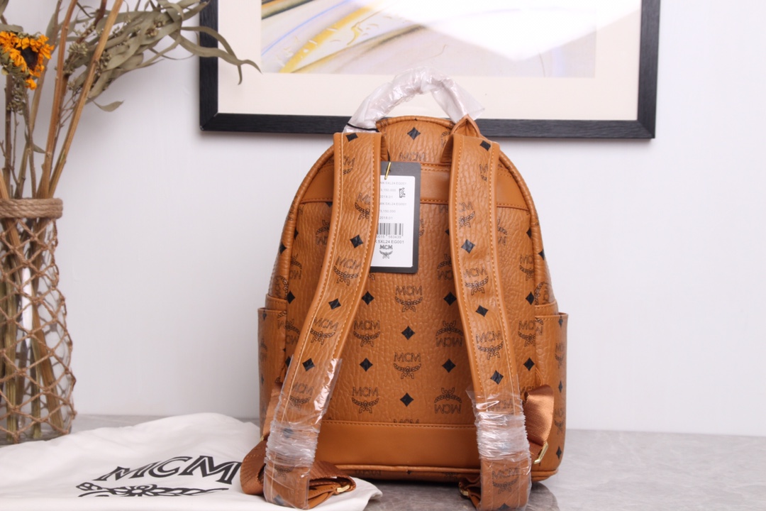 กระเป๋าเป้ mcm backpack size S M L