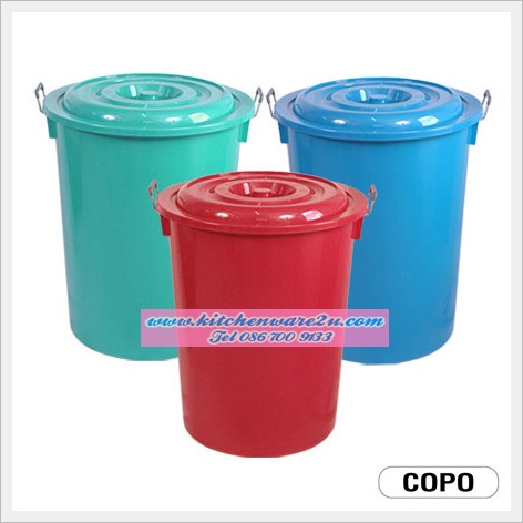 P04948 ถังน้ำพร้อมฝา 40 แกลลอน หูเหล็ก (กว้าง 57.5 ยาว 57.5 สูง 70.2 ซม.) คุณภาพดี สี No.320copo ราคาส่งต่อ 3 ใบ (เฉลี่ย 530 บต่อใบ)