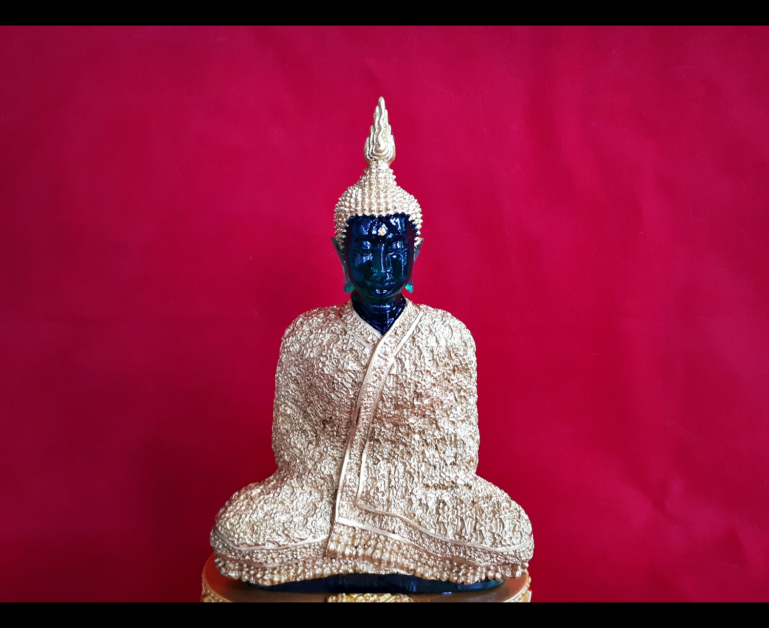 พระแก้วมรกต ฤดูหนาว พระพุทธรูปบูชาขนาด 5 นิ้ว เนื้อเรซิ่น ลงสีทอง