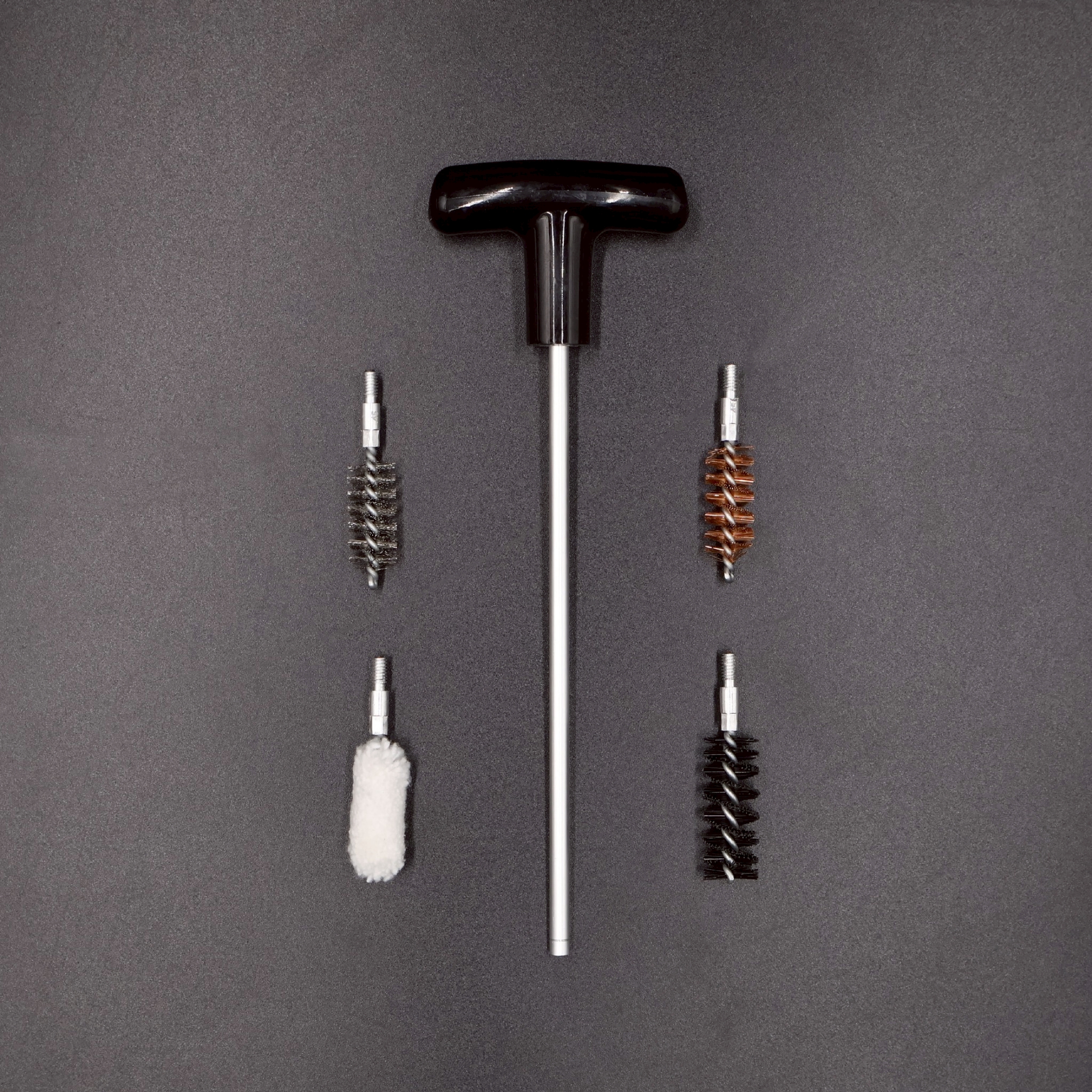 🇹🇭⫸ แส้ทำความสะอาดปืน ขนาด .45 / 11 มม. (ซองแดง)