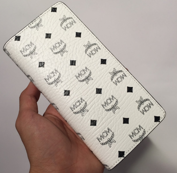 กระเป๋าสตางค์ mcm bifold wallet ใบยาว มีหลายสี