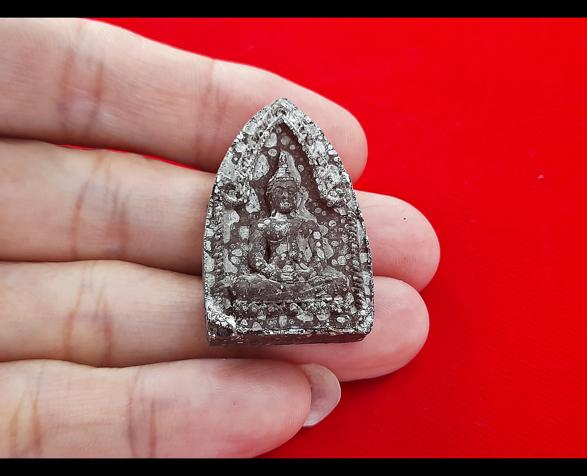 พระขุนแผน เสด็จกลับ เนื้อผง แช่น้ำมนต์ (พิมพ์ใหญ่ โรยแร่นพรัตน์) ปี2564 #รับประกันแท้